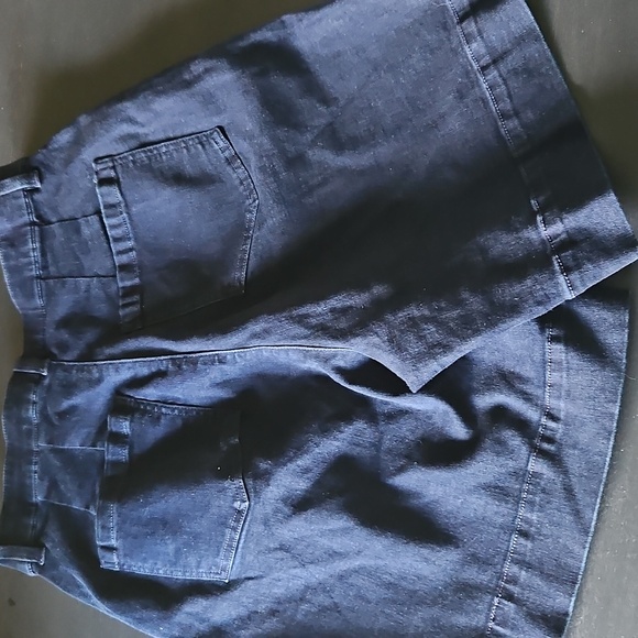 Universal Standard Navy Denim Shorts - Picture 2 of 3